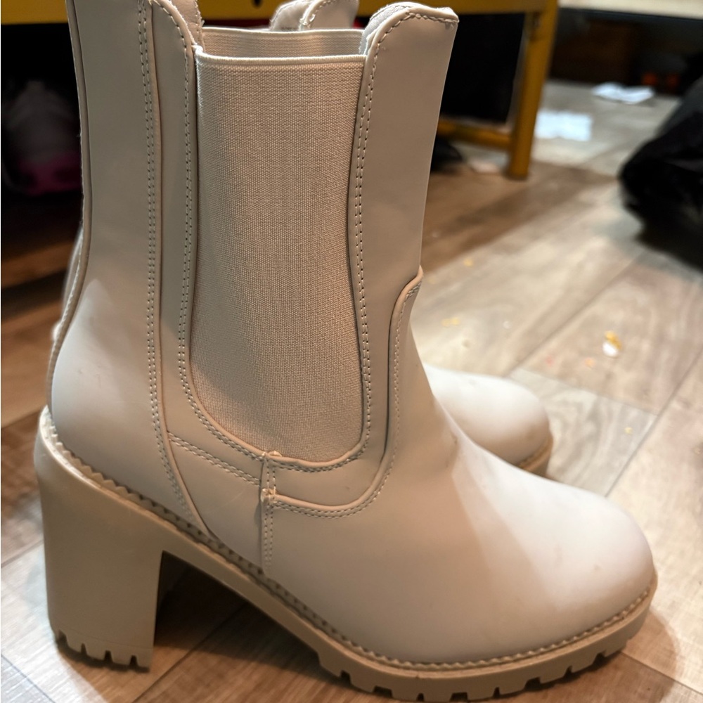 Women's White Ankle Boots